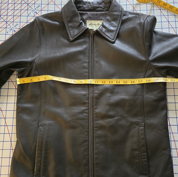 Leather Jacket - Picture 4 of 6